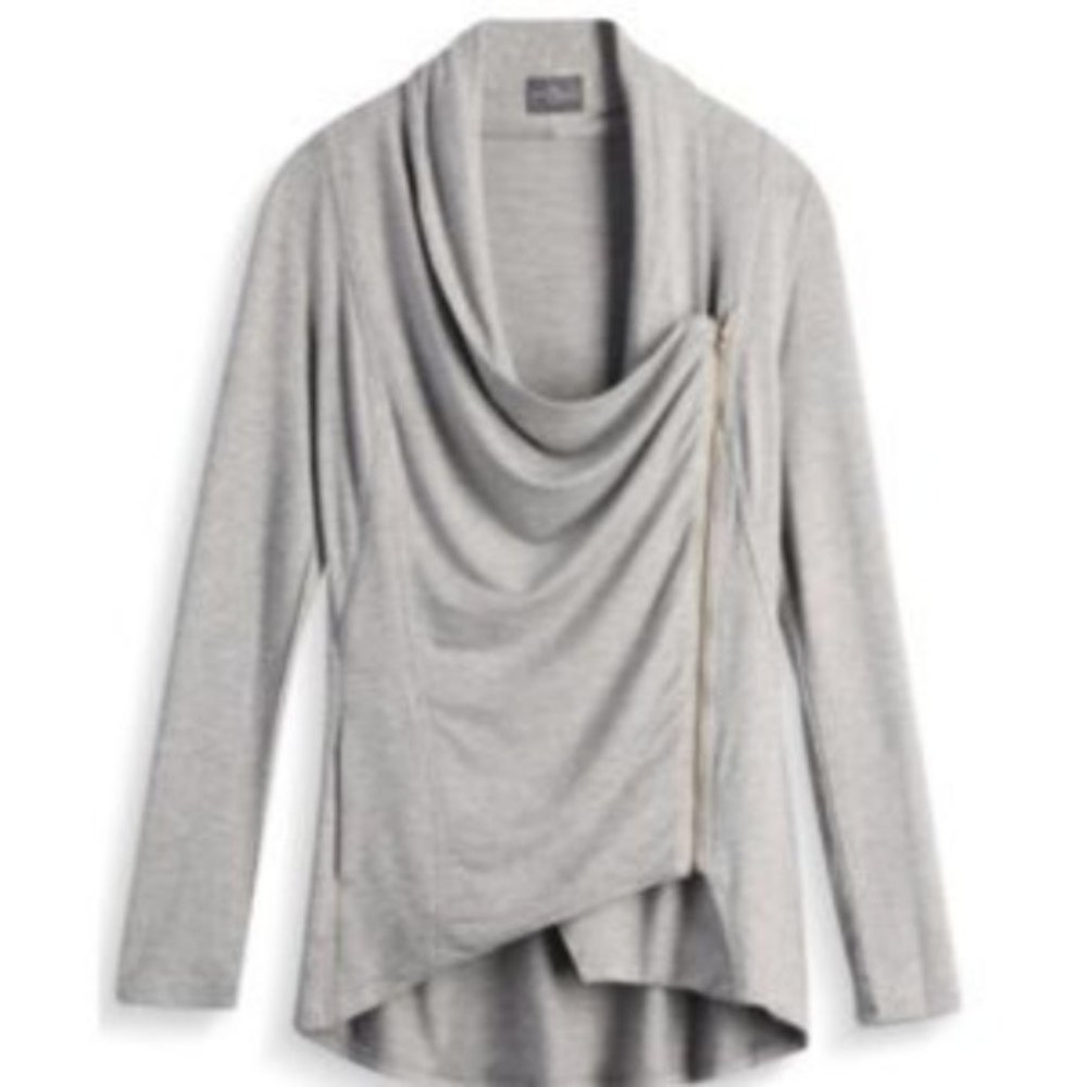 Market and Spruce Asymmetric Zip Cardigan